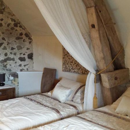 Le Petit Savriere B&B Tronget Extérieur photo